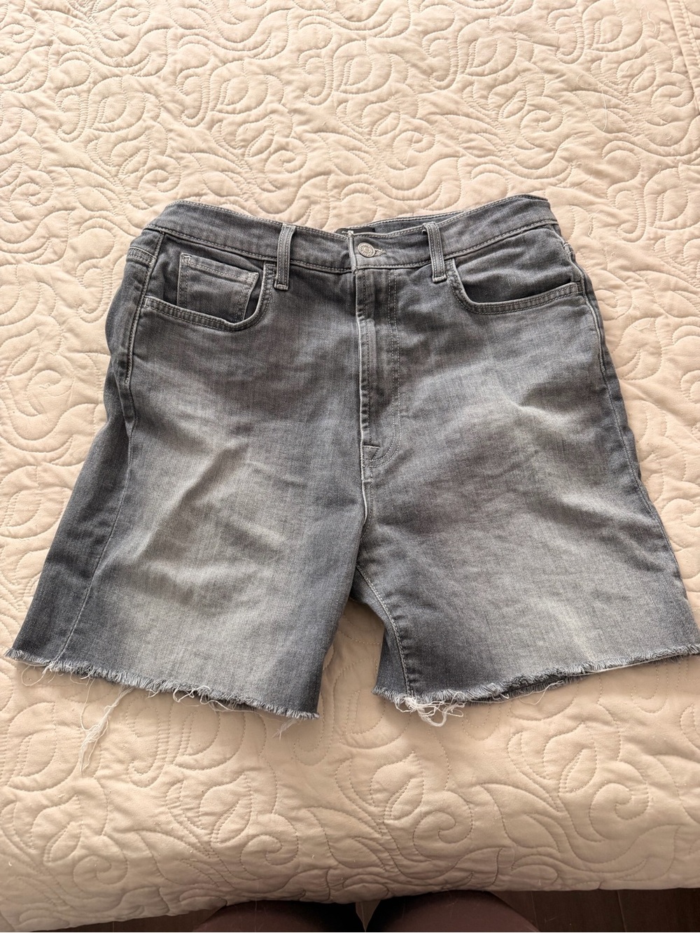 7 for all mankind biker shorts size 31